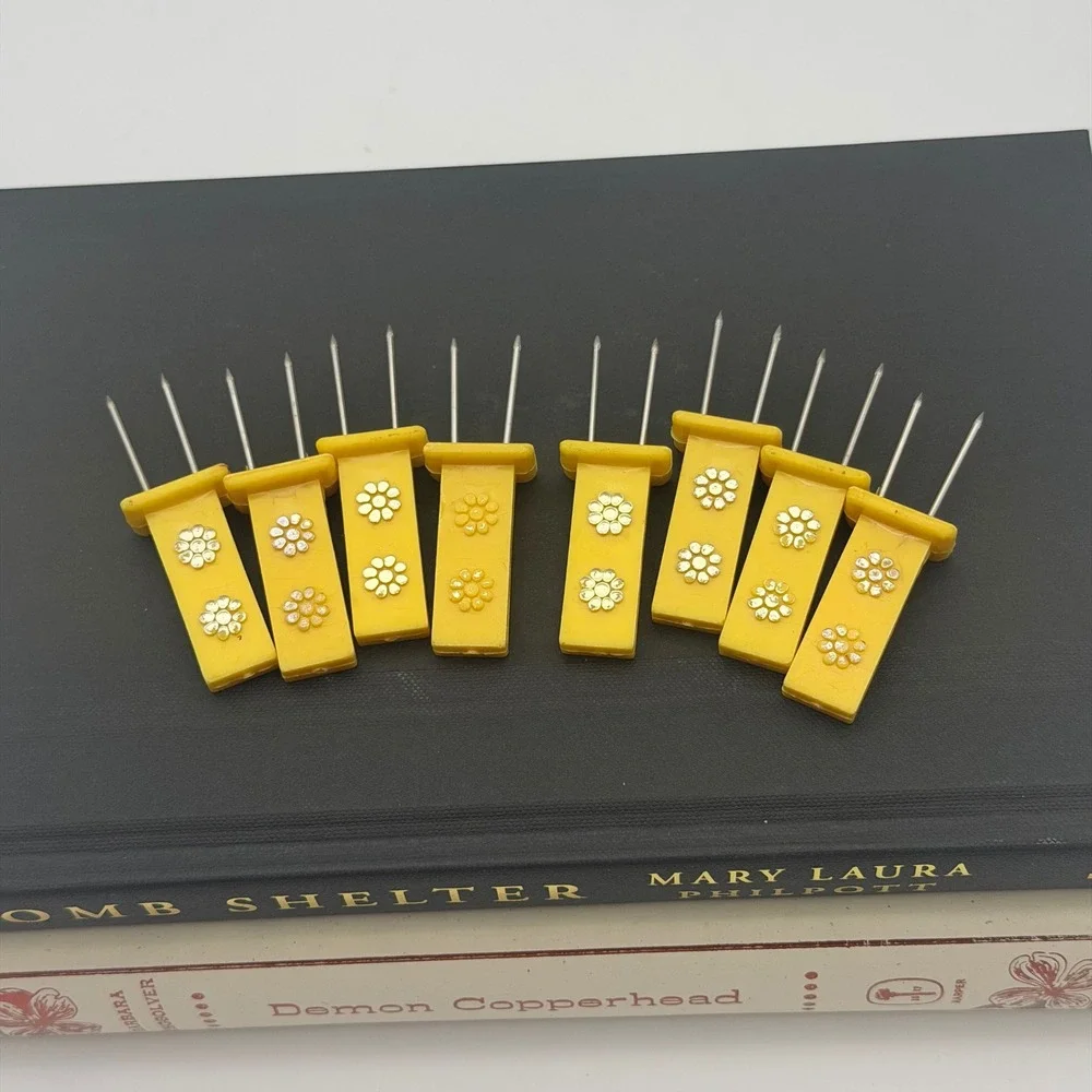 Vintage Travco Yellow Daisy Corn on the Cob Holders Set of 8 Hong Kong Retro